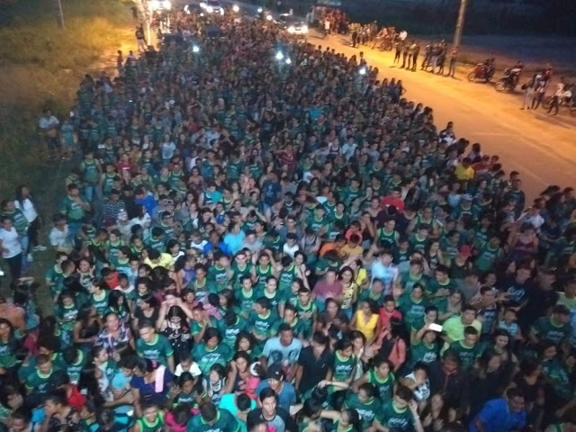 Pela paz, Marcha para Jesus leva 20 mil fiéis às ruas de Cruzeiro do Sul